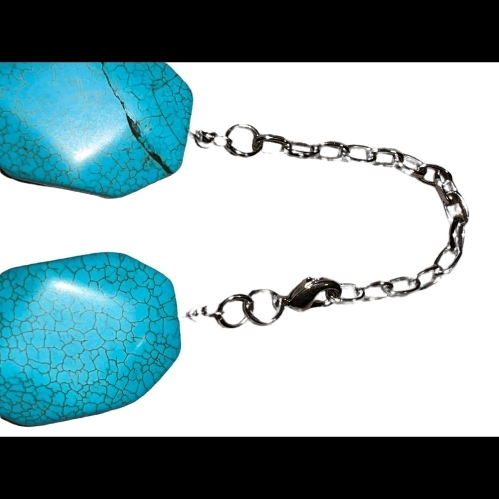 Turquoise Necklace - Picture 7 of 9